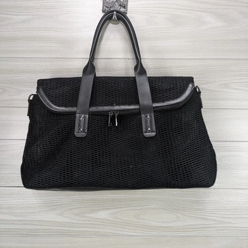 Fabletics Mesh The Grip Tote gym bag - Picture 2 of 12